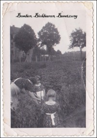 Bomben, Bickbeeren, Besatzung